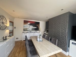 Dining room- click for photo gallery